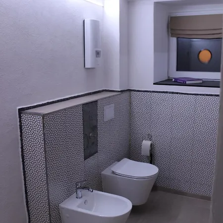 Thisa 4 Apartment *