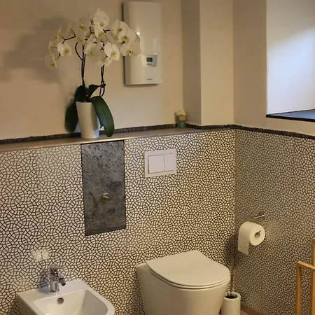 Thisa 4 Apartment *